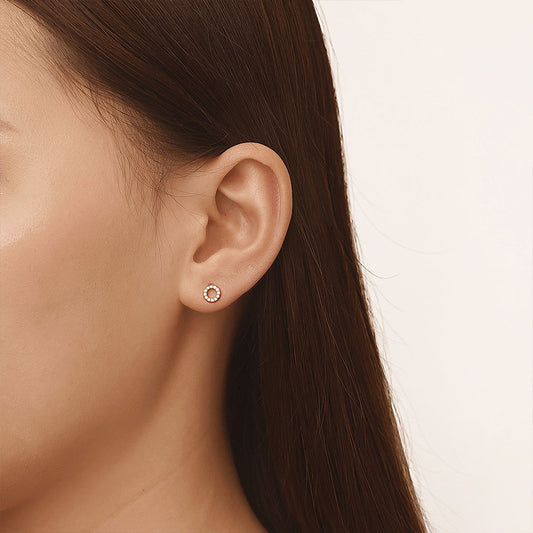 Gnoce Mini Pave Disc Stud Earrings_6