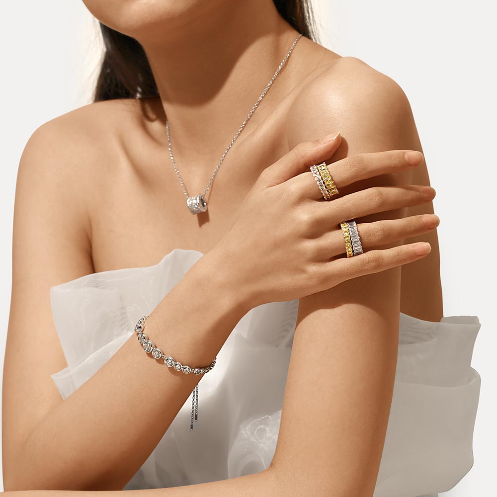 White Topaz Oval-cut Eternity Band Ring_5