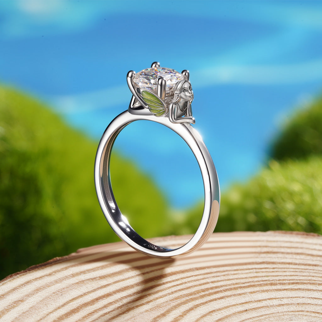 Gnoce Forest Elves Embraces Moissanite Round Cut Glow-in-the-Dark Ring_7