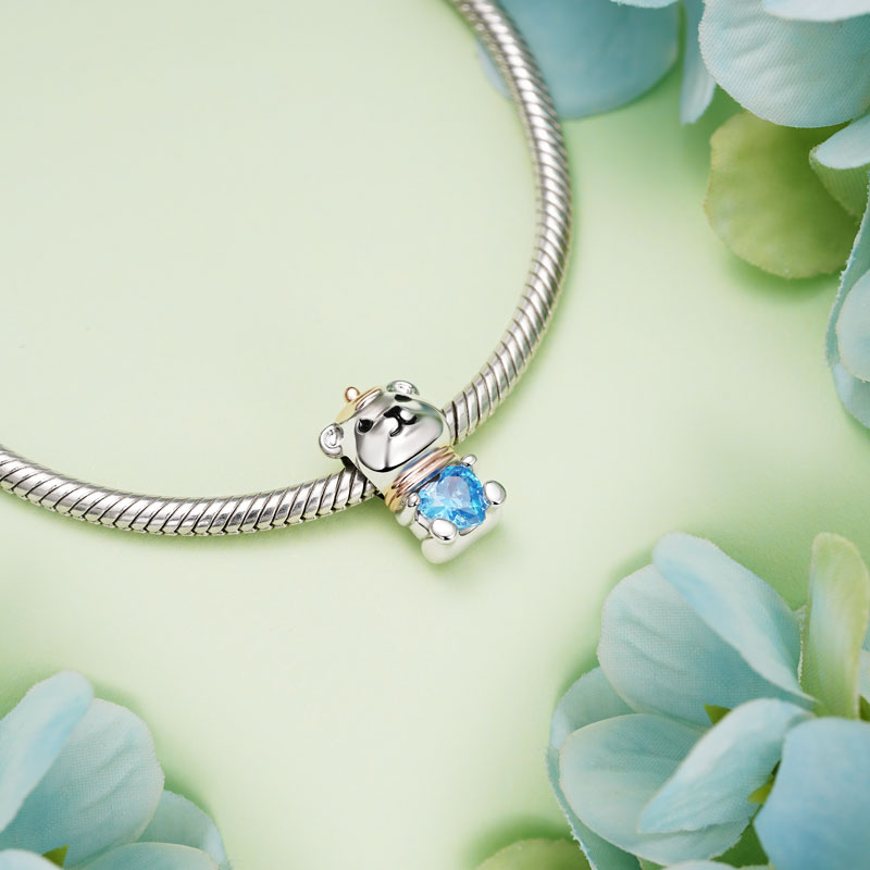 Gnoce Hat Bear Embraces Heart Gem Charm_3