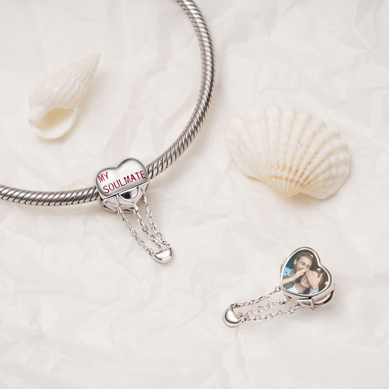 Gnoce "Never Be Apart" Heart Personalized Photo Charm_2