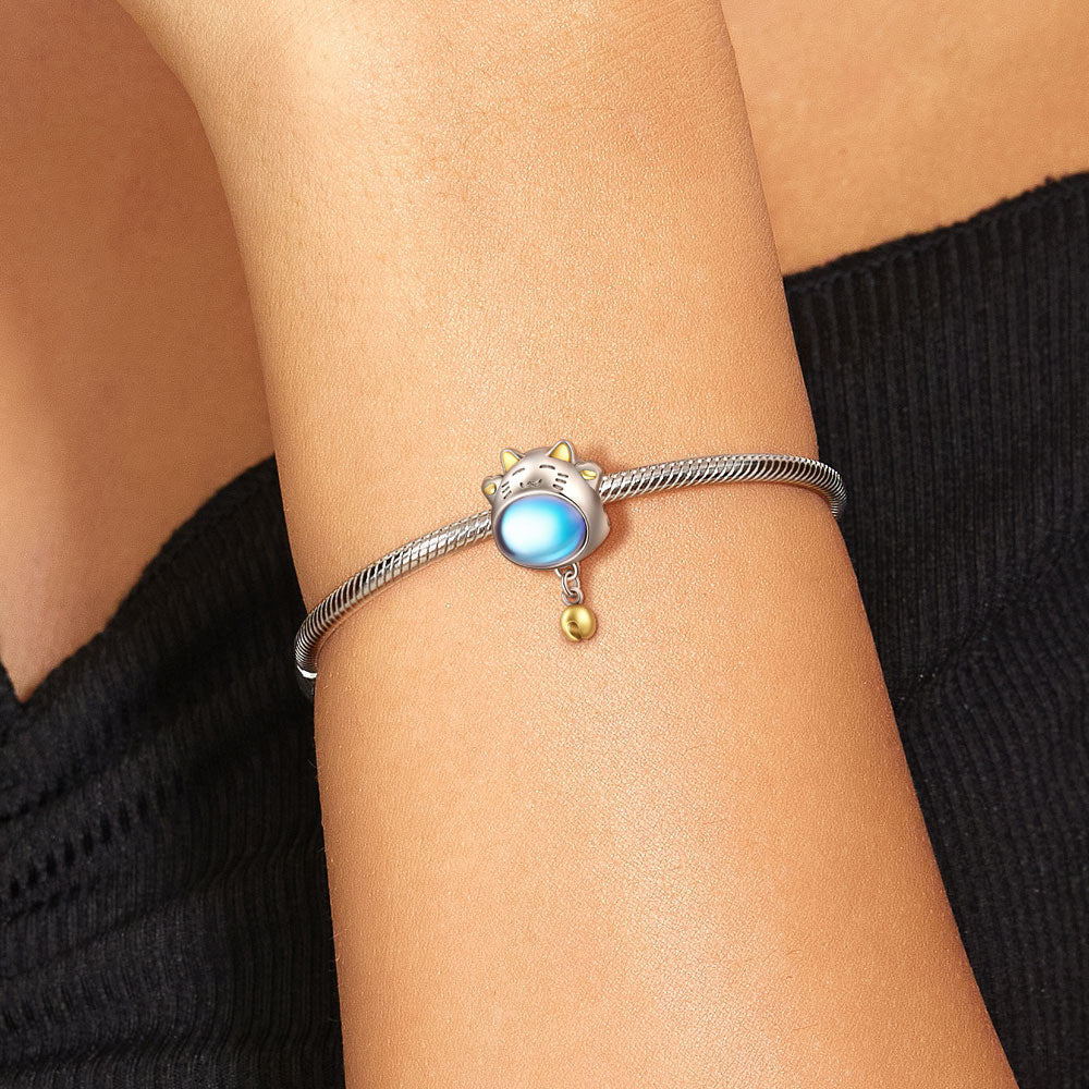 Gnoce Lucky Cat with Bell Dangle Charm_5