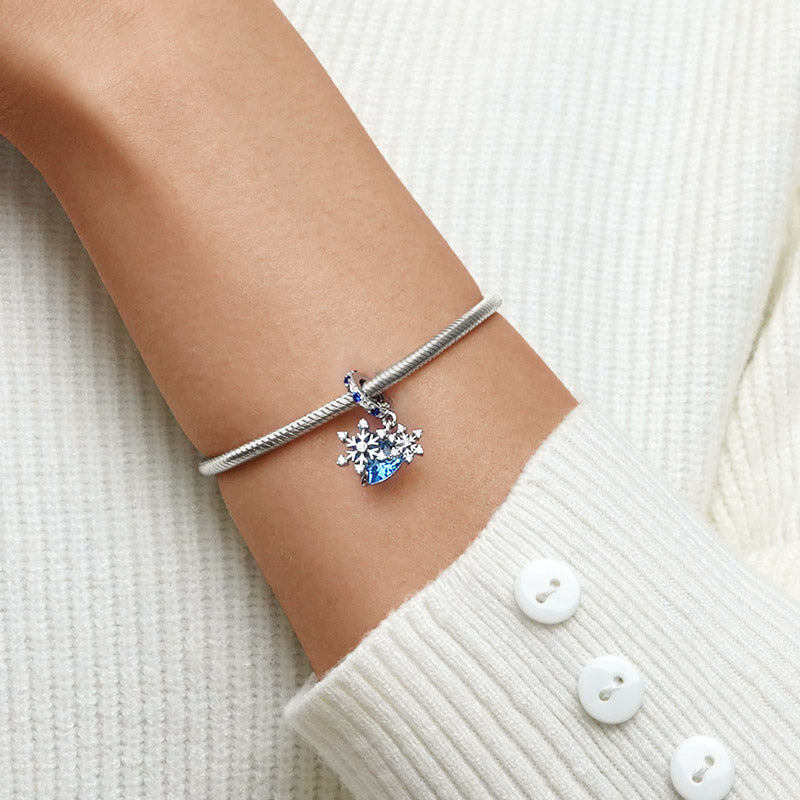 Gnoce Sparkling Snowflake Heart Pendant Dangle Charm_4