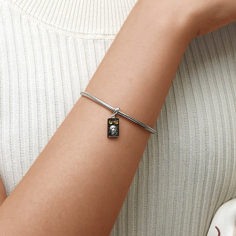 Gnoce "the Strength" Tarot Pendant Dangle Charm_5