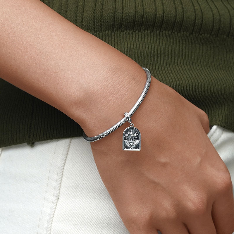 Gnoce Vintage Confirmation Charm_5