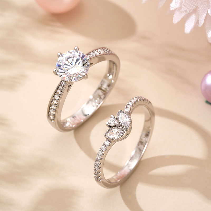 Gnoce Sparkling Clear Round Cut Stackable Ring Set_2