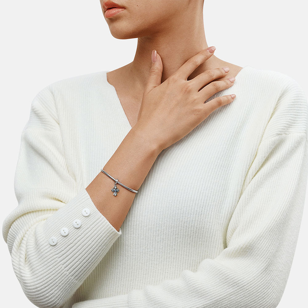 Gnoce Sparkling Cross Pendant Dangle Charm_4