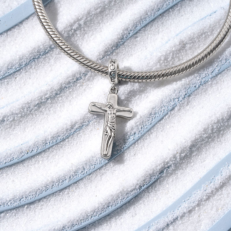 Gnoce Cross with Jesus Christ Pendant Dangle Charm_3