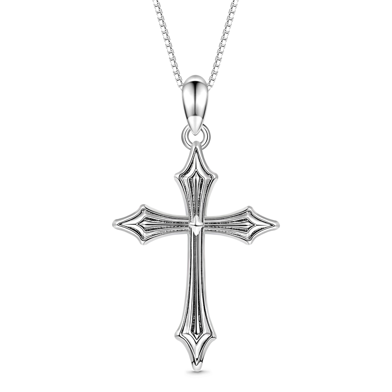 Gnoce Sparkling Cross Necklace_1