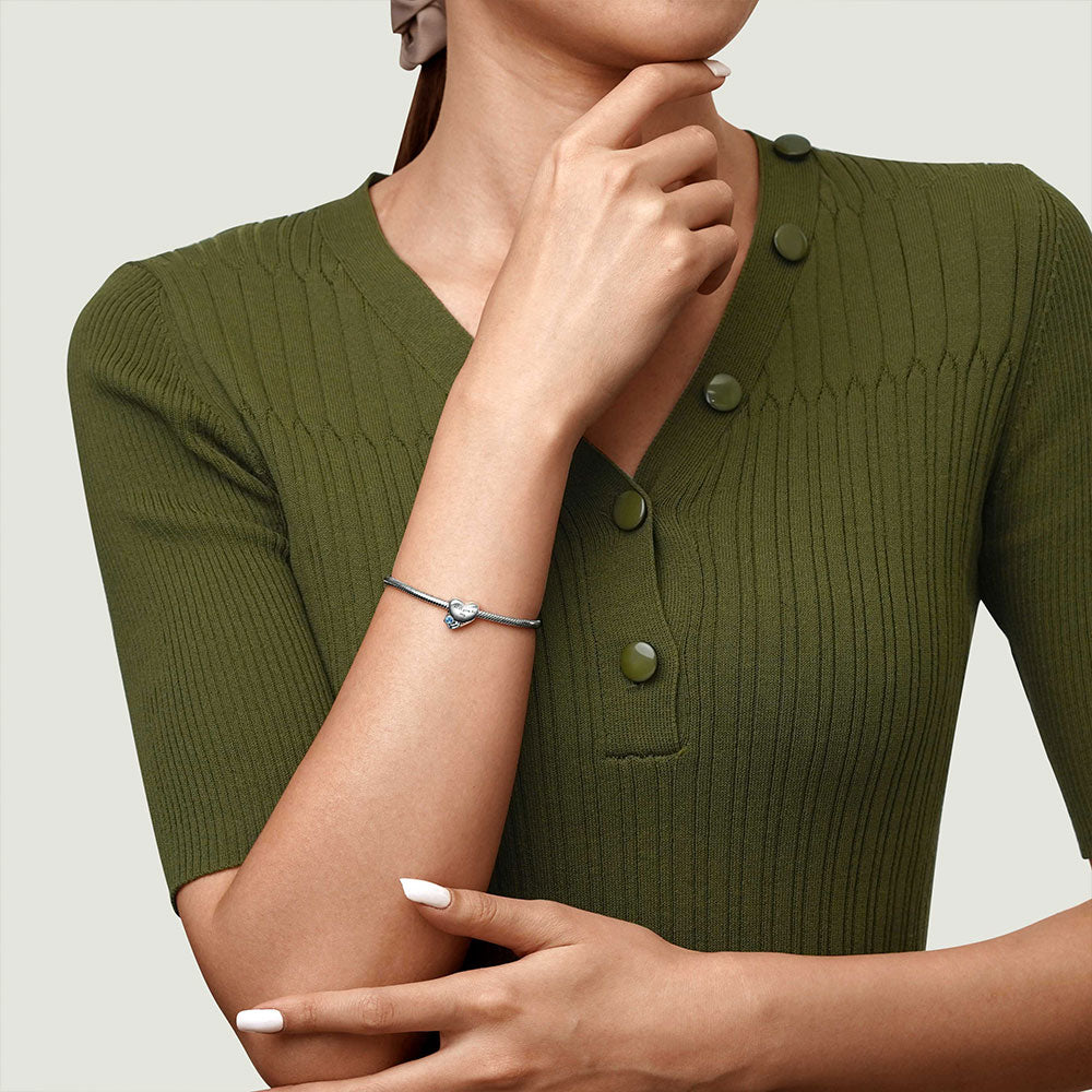 Gnoce Astronaut Heart Charm_3