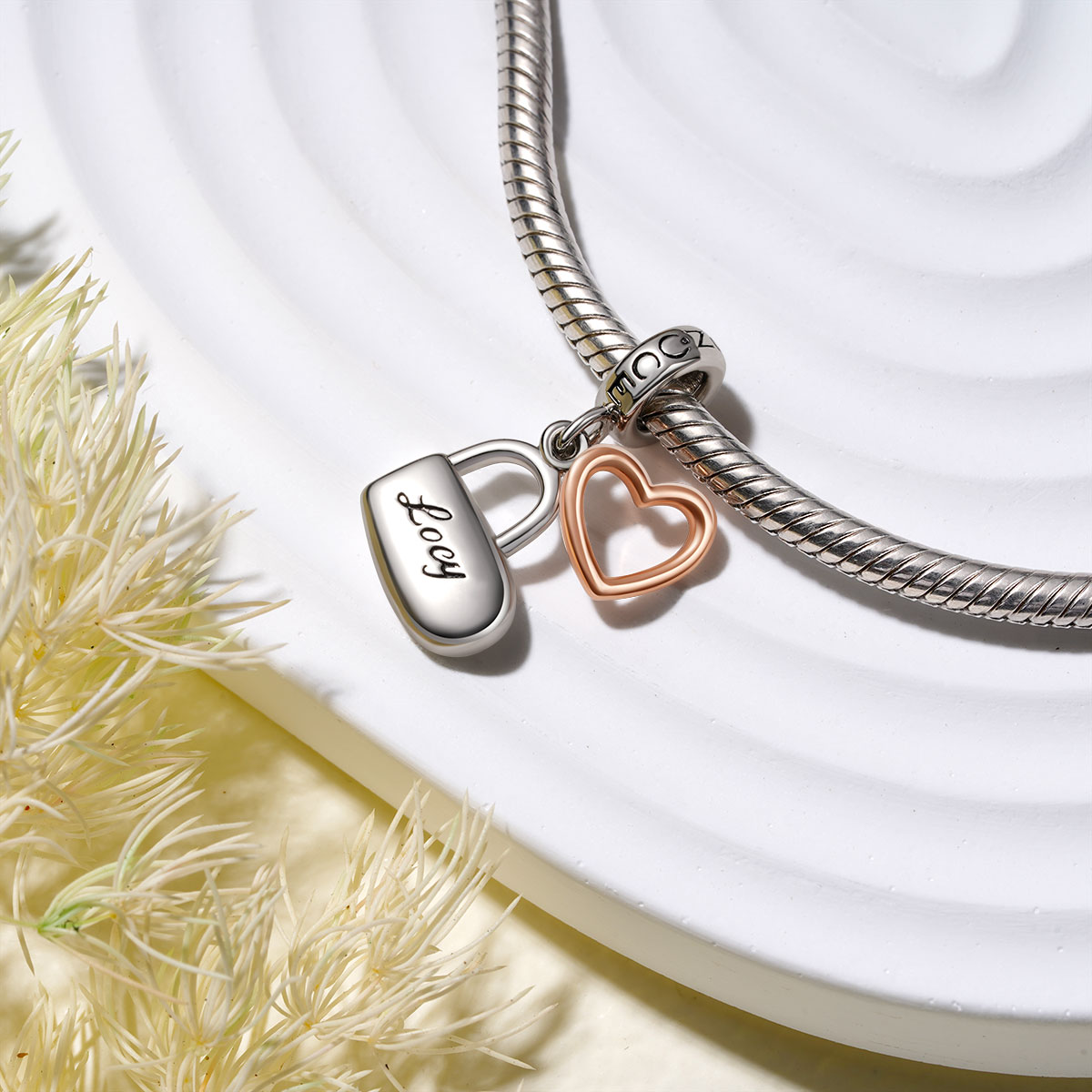 Gnoce Love Lock Engravable Pendant Dangle Charm_6