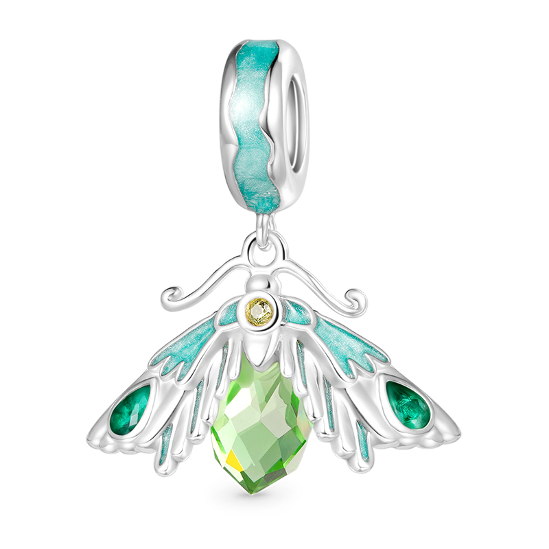 Gnoce Moth Pendant Dangle Charm_1