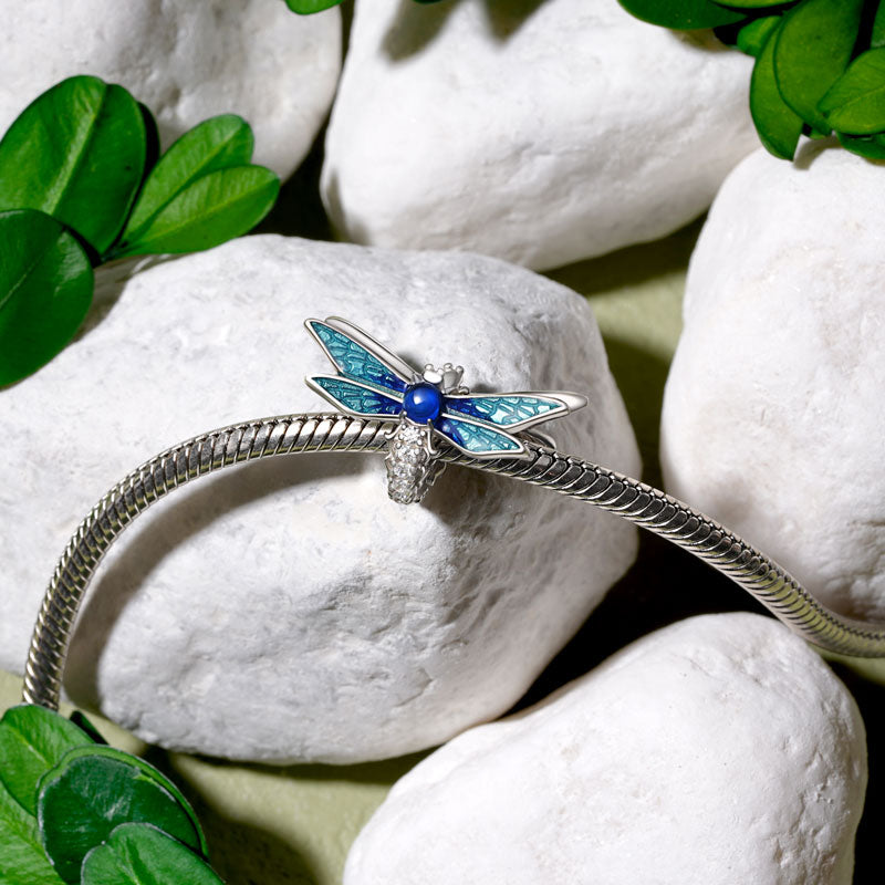Gnoce Sparkling Dragonfly Charm_2