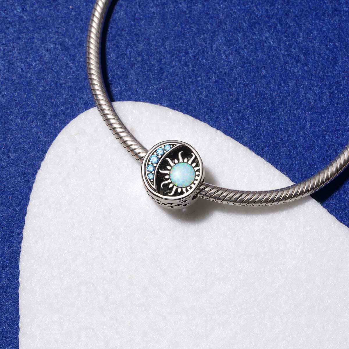 Gnoce Sparkling Sun Moon Opal Stone Charm_3