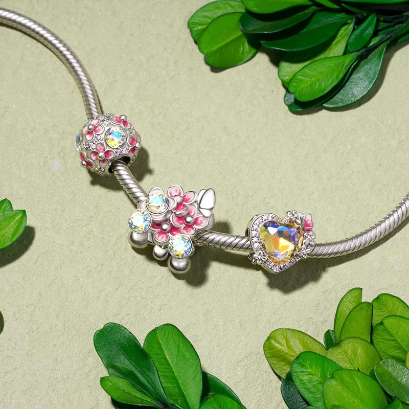 Gnoce Sparkling Hydrangea Charm_3