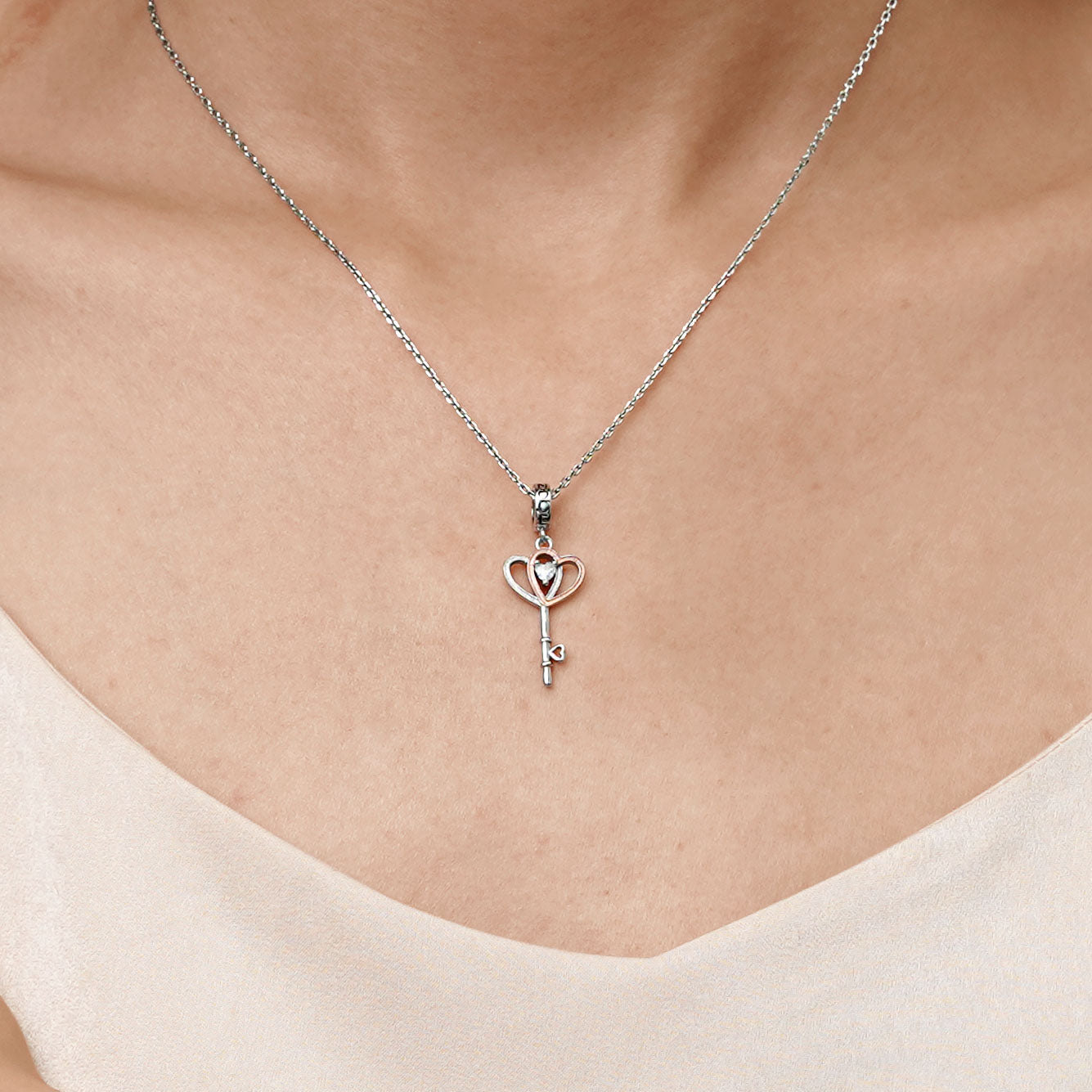 Gnoce Key to Heart Pendant Dangle Charm_5