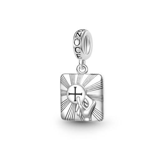 Gnoce First Communion Medal Pendant Dangle Charm_1