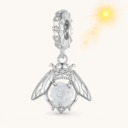 Gnoce Light Color-changing Bee Pendant Dangle Charm_1