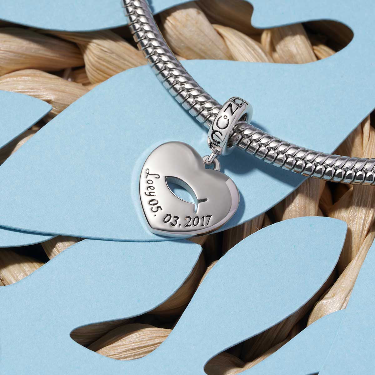 Gnoce Engravable Jesus Fish Birthday Name Pendant Dangle Charm_3