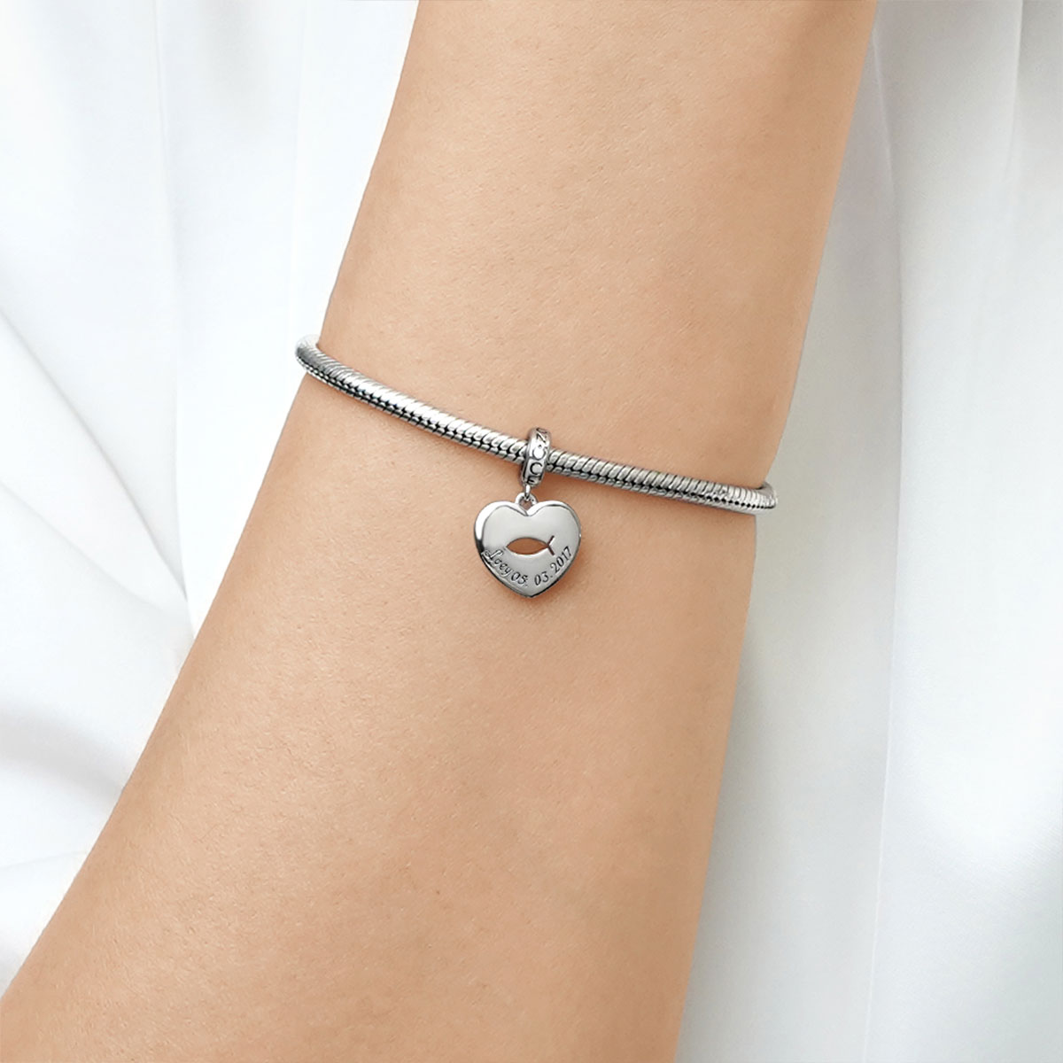 Gnoce Engravable Jesus Fish Birthday Name Pendant Dangle Charm_5