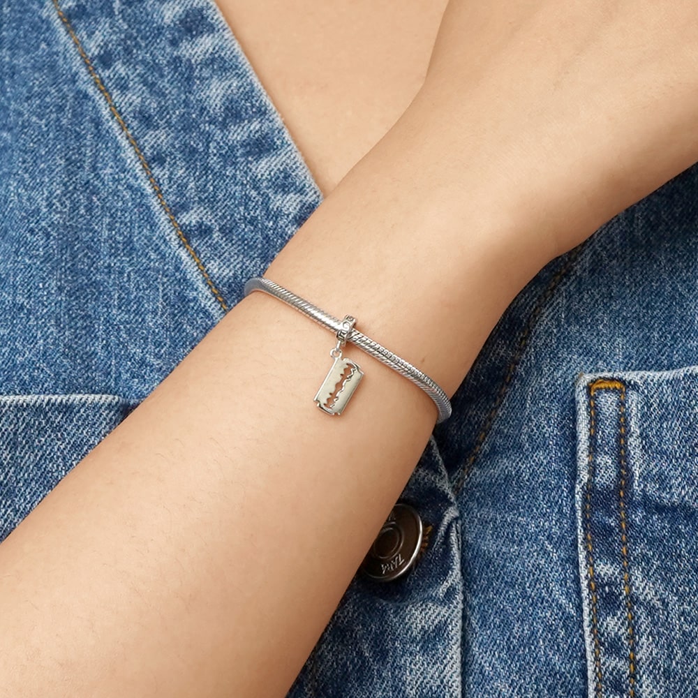 Gnoce Hip-hop Iced Razor Blade Pendant Dangle Charm_5