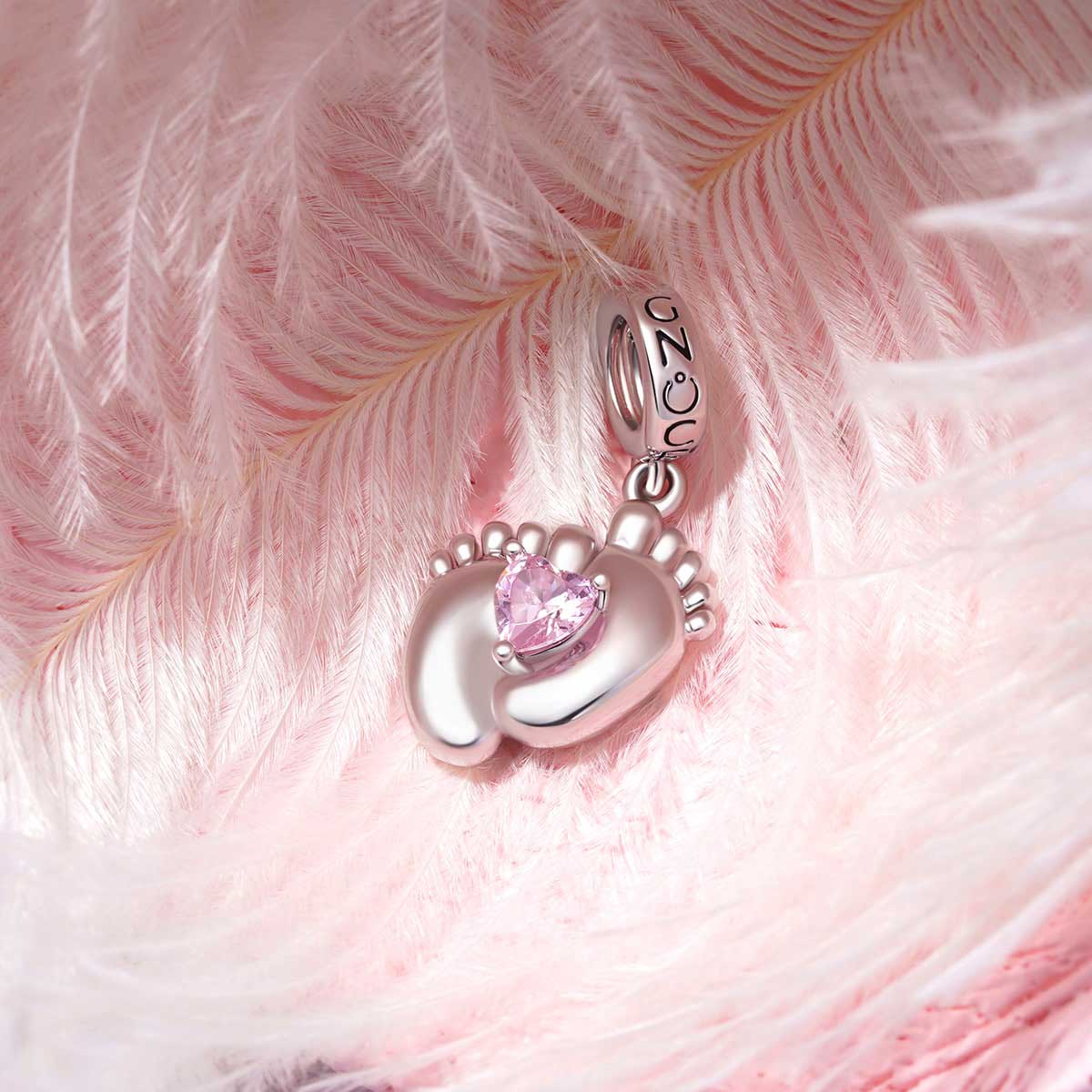 Gnoce Engravable Baby Feet Pendant Dangle Charm_3