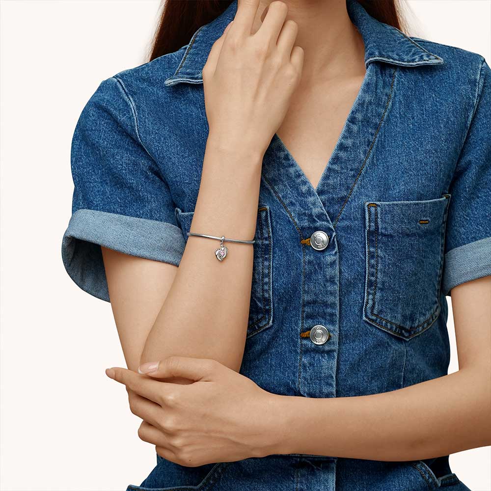 Gnoce Engravable Baby Feet Pendant Dangle Charm_4