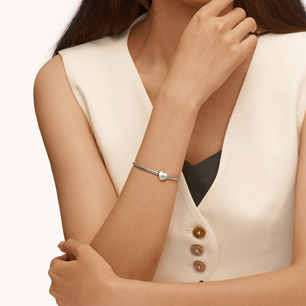 Gnoce "I Love You" Adult-Child Holding Hands Charm_4