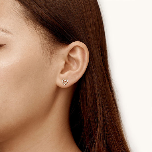 Gnoce Diamond Heart Stud Earrings_5