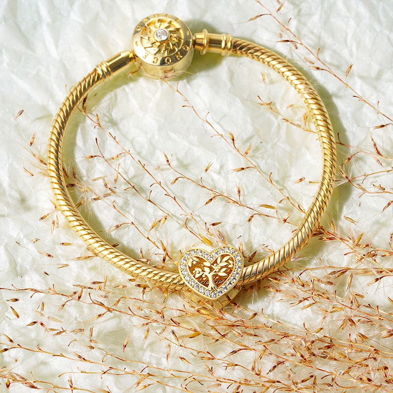 Gnoce Family Tree Heart Charm_3