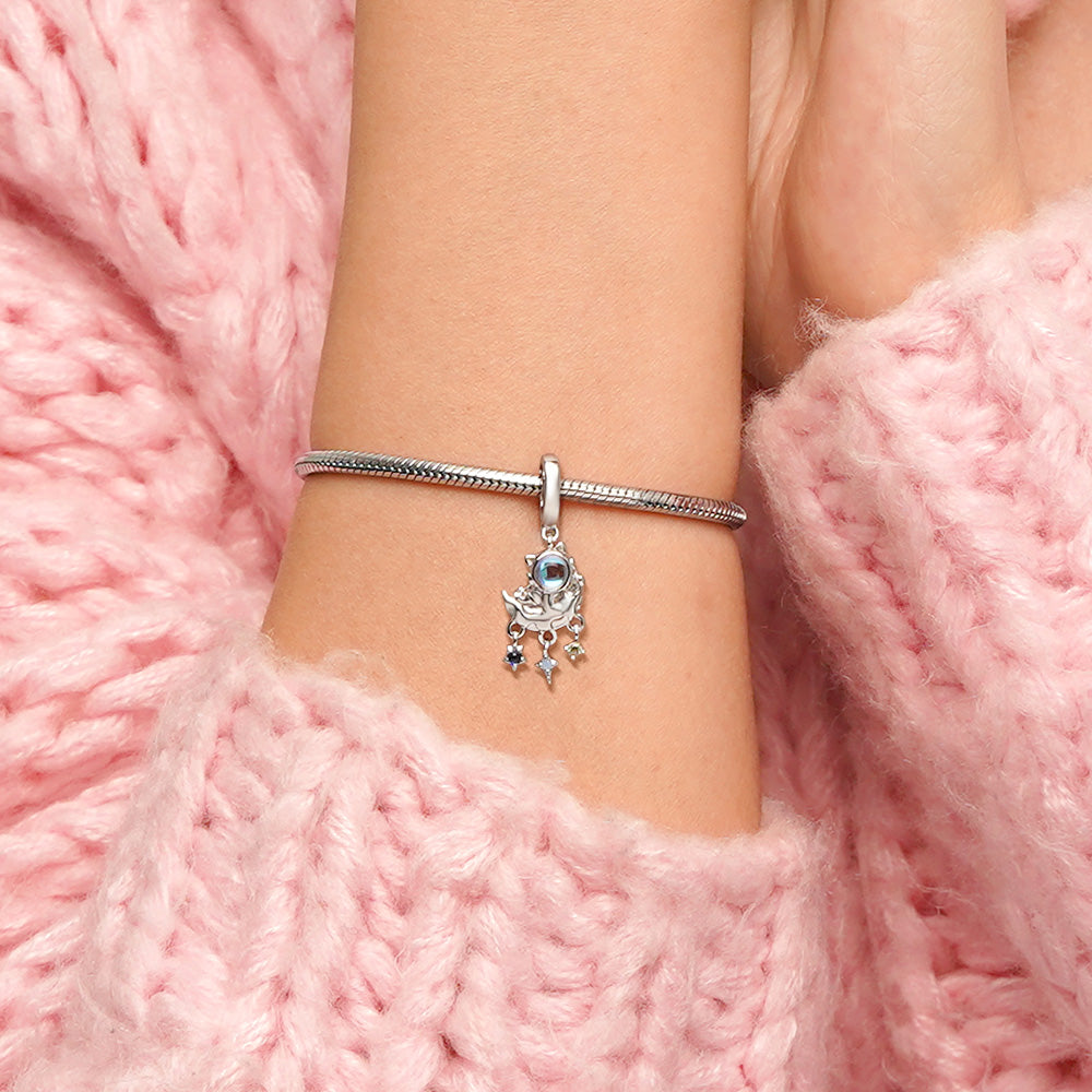 Gnoce Astronaut Moon Pendant Dangle Charm_5