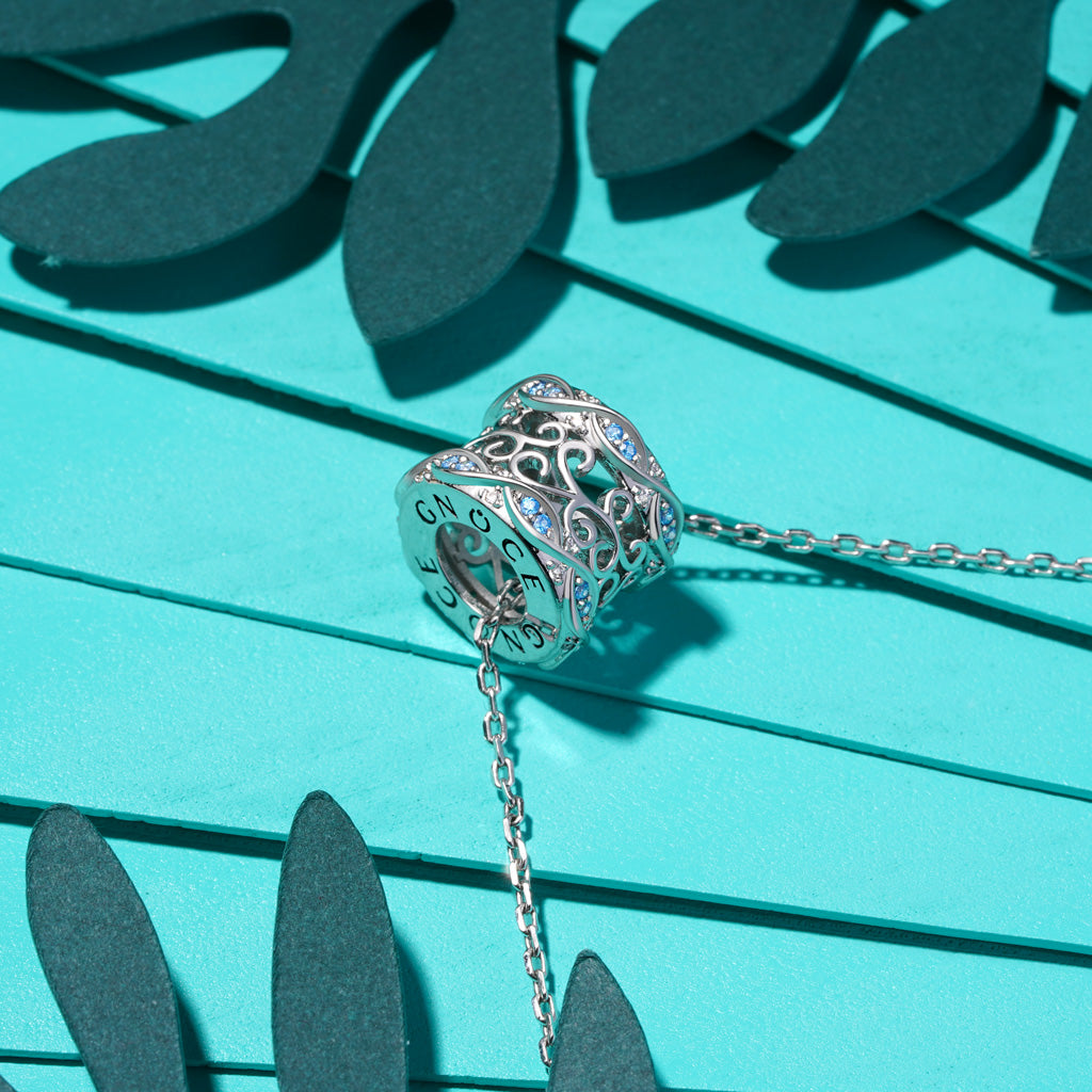 Gnoce Flower Vintage Infinity Pendant Necklace_3