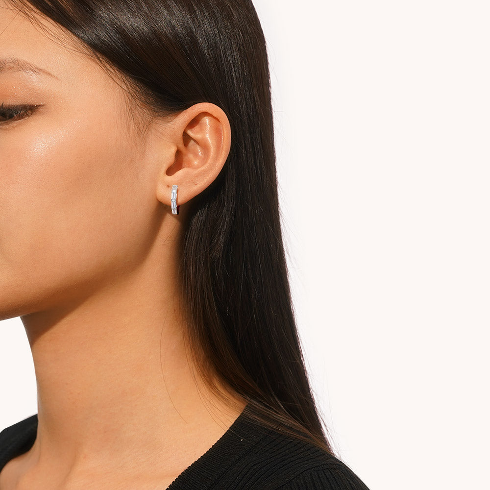 Gnoce Huggie Hoop Earrings_5