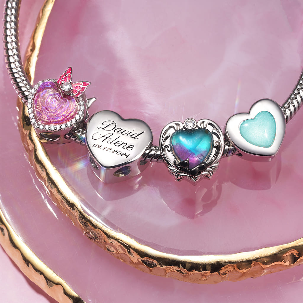 Gnoce Engravable Valentine Anniversary Heart Personalized Photo Charm_2