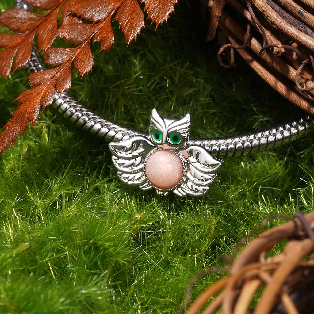 Gnoce ​Owl Glow-in-the-Dark Charm_4