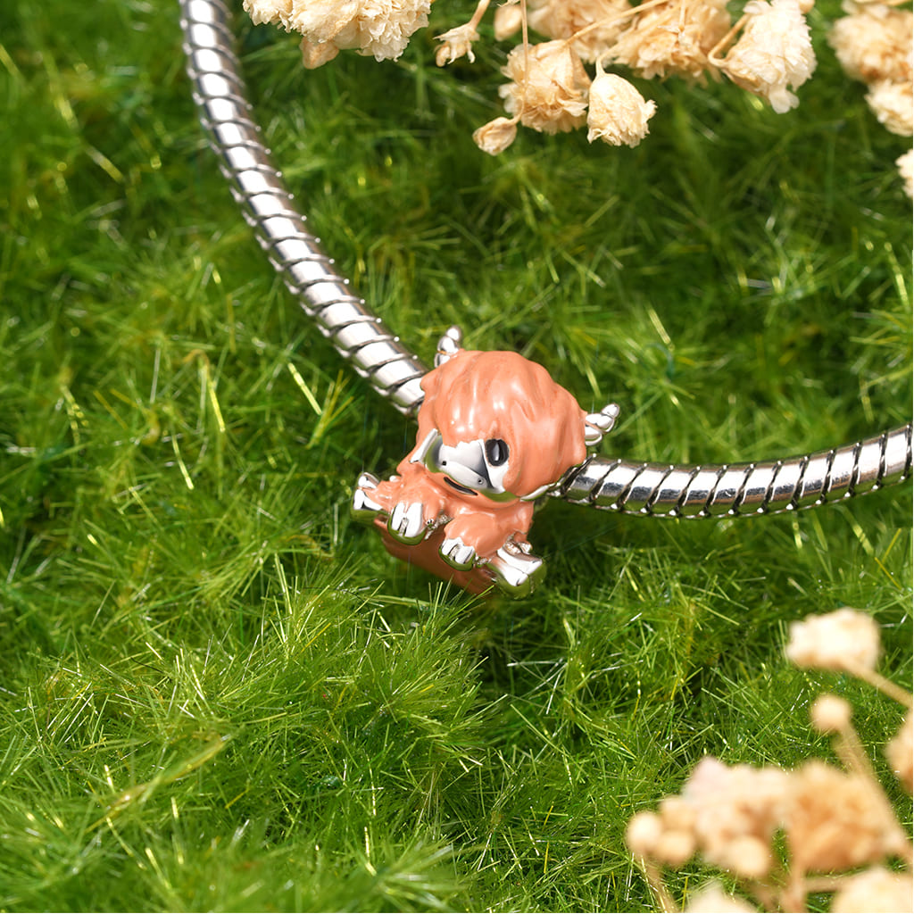 Gnoce Rufous Scottish Highland Cow Charm_3