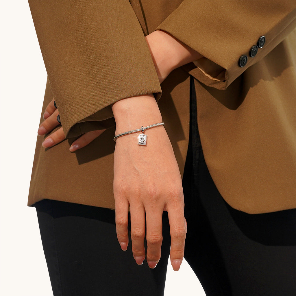 Gnoce Passport Personalized Photo Pendant Dangle Charm_3