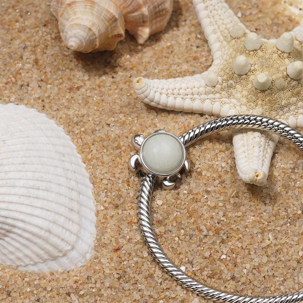 Gnoce Glow-in-the-Dark Turtle Pendant Dangle Charm_4