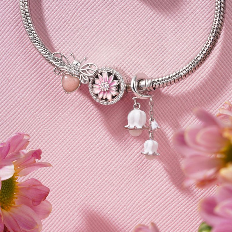 Gnoce Glow-in-the-Dark Bee Charm_4