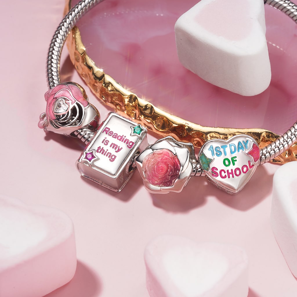 Gnoce "1ST DAY OF SCHOOL" Back to School Heart Charm_3