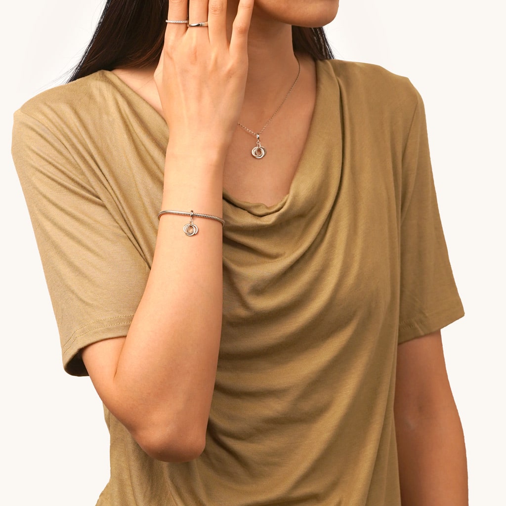 Gnoce Engravable Circle Pendant Dangle Charm_5