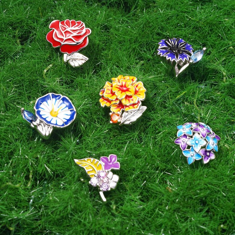 Gnoce Birthday Flower Series Hydrangea Stud Earrings_3