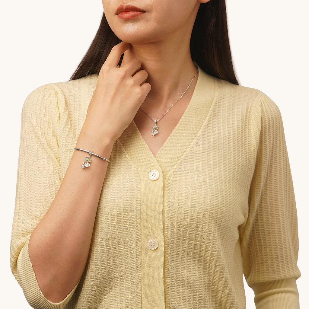 Gnoce Temple of Flora Blue Egyptian Water Lily Pendant Dangle Charm_4