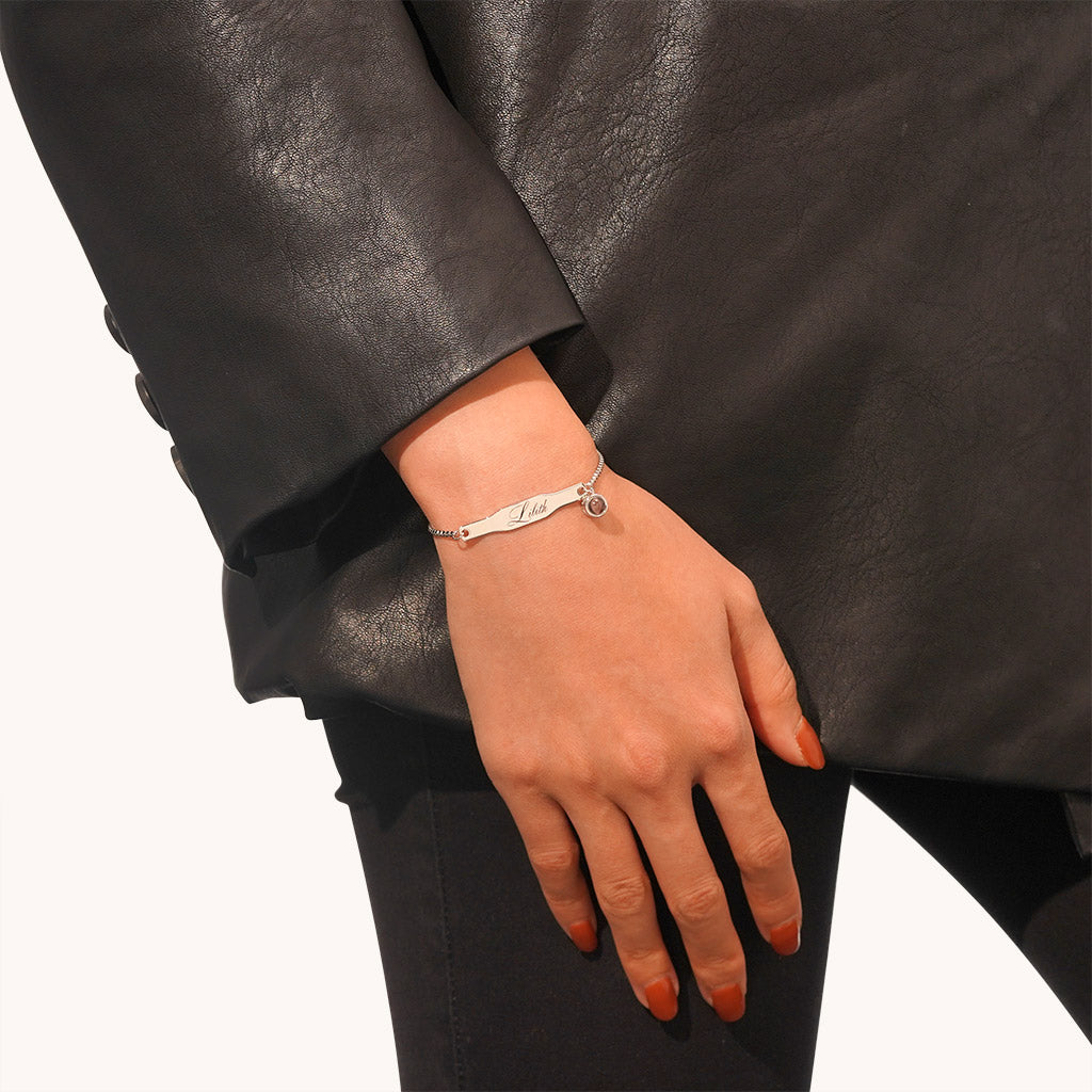 Gnoce Adjustable Projection Couple's Memories Engravable Bracelet_3