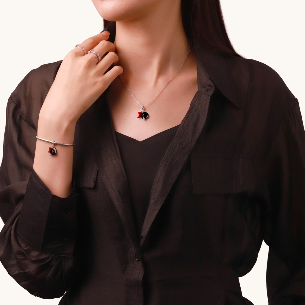 Gnoce Puss In Boots Red Boot & Hat Pendant Dangle Charm_4