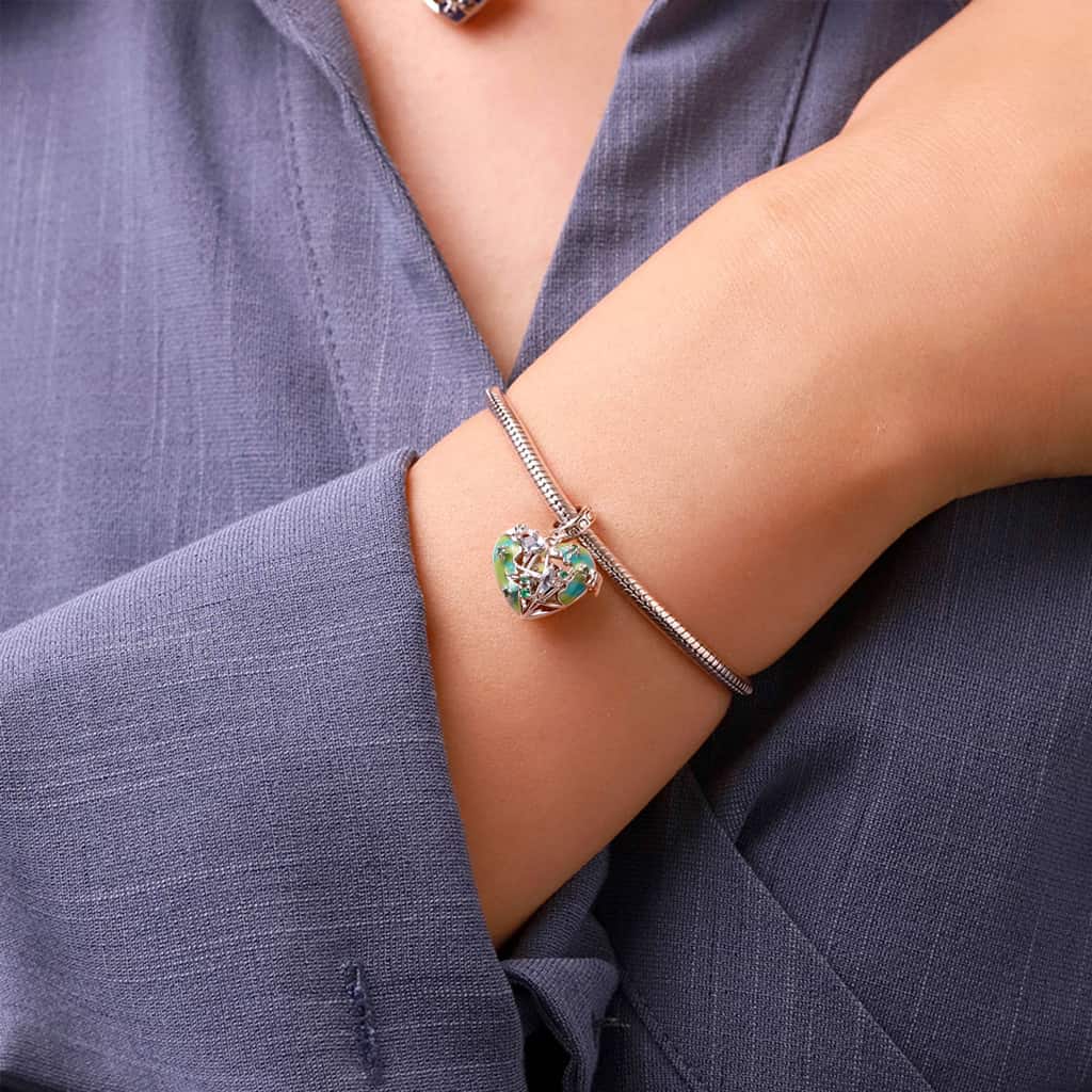 Gnoce Heart Solar System Wireless LED Glow Earth Pendant Dangle Charm_8