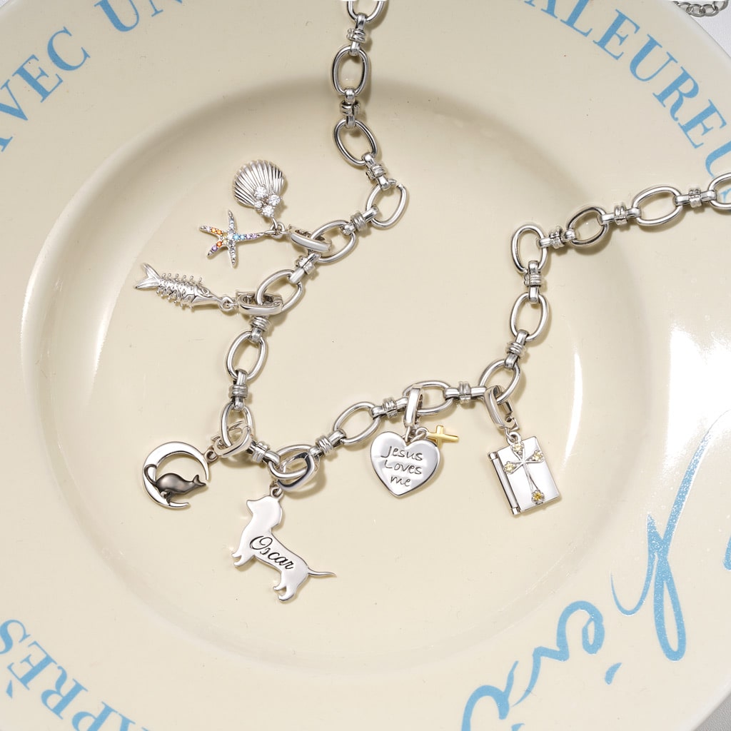 Gnoce Openable HOLY BIBLE Cross Clasp Clusters Charm_4