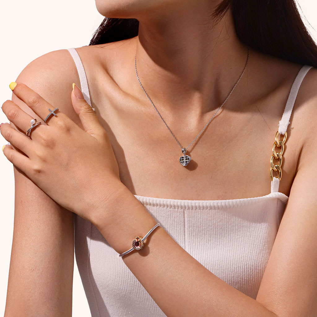 Gnoce Sunflower Round-cut Smoky Zircon Charm_4