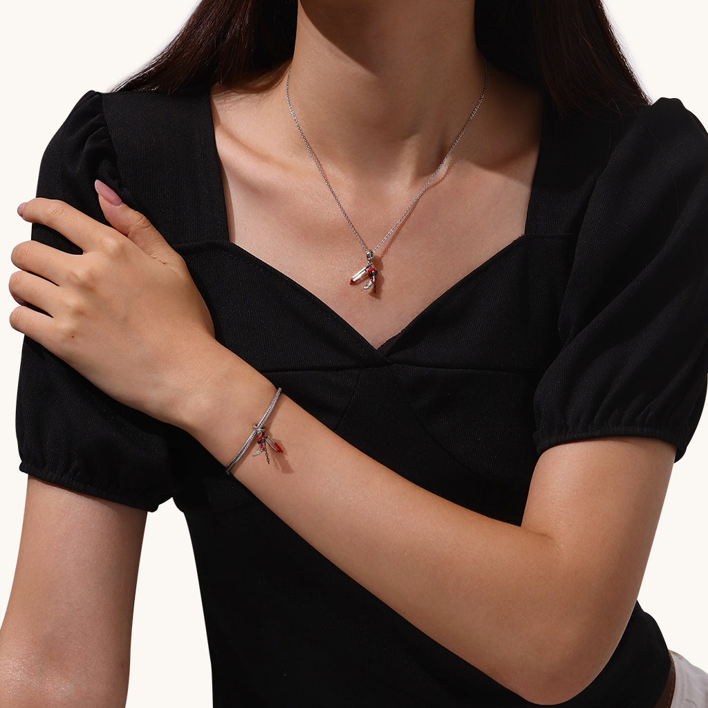 Gnoce Dangerous SAW Severed Leg Pendant Dangle Charm_4