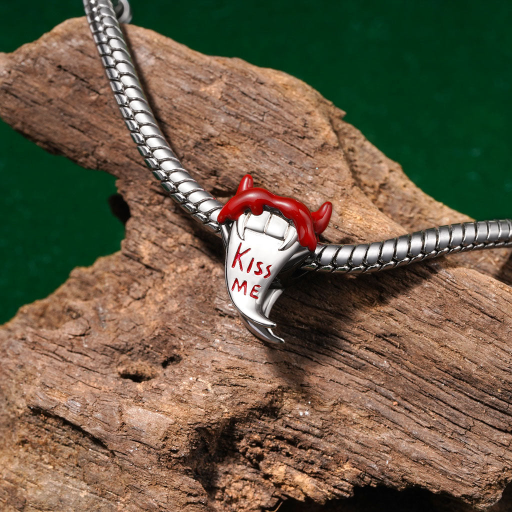 Gnoce Halloween Devil Fang Tongue Charm_3